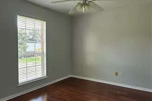8435 Battleoak Dr, Houston, TX 77040 - Photo 8