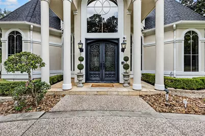3 N Benton Woods Circle, The Woodlands, TX 77382 - Photo 4