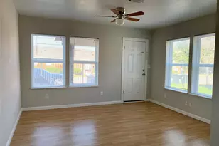 5024 Jefferson St, Houston, TX 77023 - Photo 10