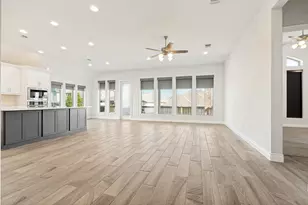 12314 Ft Travis, San Antonio, TX 78245 - Photo 4