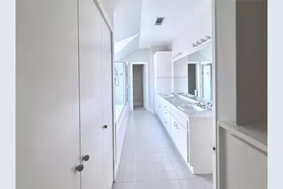 6418 Ferris Drive #3, Houston, TX 77081 - Photo 18