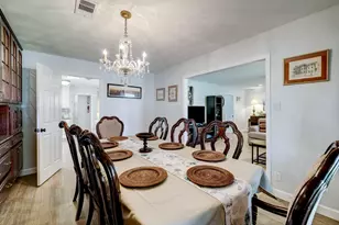 2824 E Palm Circle, Galveston, TX 77551 - Photo 10