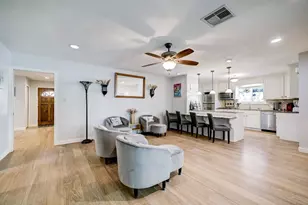 2824 E Palm Circle, Galveston, TX 77551 - Photo 16