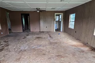 1471 Private Rd 652, Sargent, TX 77414 - Photo 12