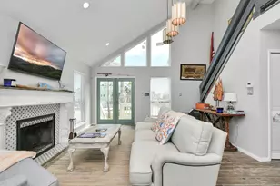 22108 Zapata, Galveston, TX 77554 - Photo 12