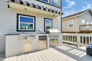 22108 Zapata, Galveston, TX 77554 - Photo 40