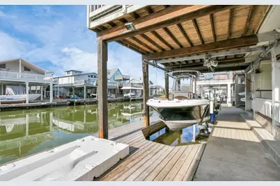 22108 Zapata, Galveston, TX 77554 - Photo 48