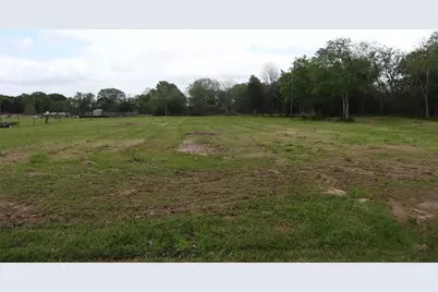 148 4th Street, Hempstead, TX 77445 - Photo 2
