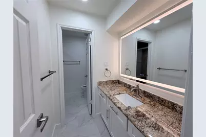 14682 Perthshire Road #A, Houston, TX 77079 - Photo 24