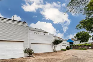 2113 Waugh Dr, Houston, TX 77006 - Photo 30