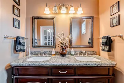 2113 Waugh Drive, Houston, TX 77006 - Photo 24