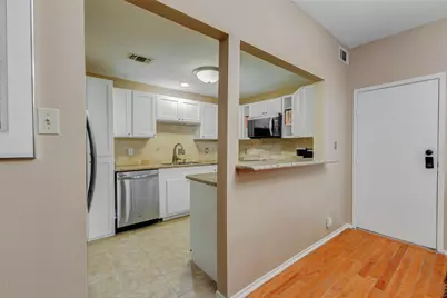 2113 Waugh Drive, Houston, TX 77006 - Photo 12