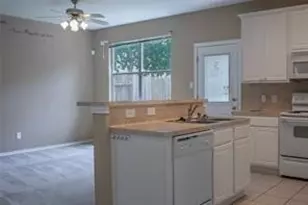 17606 Bering Bridge Ln, Humble, TX 77346 - Photo 6