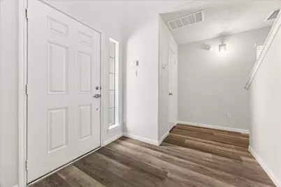 3328 Masters Point Drive, Houston, TX 77091 - Photo 2