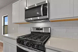 2790 Holly Laurel Dr, Alvin, TX 77511 - Photo 4