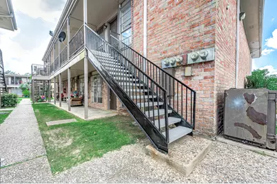 9616 Long Point Road #33, Houston, TX 77055 - Photo 6