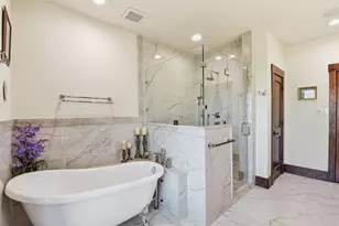 17 Ramrod, Hitchcock, TX 77563 - Photo 34