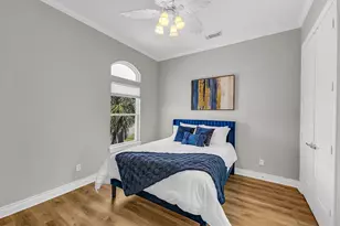 25043 Sausalito Dr, Galveston, TX 77554 - Photo 20