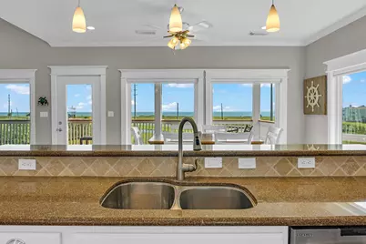 25043 Sausalito Drive, Galveston, TX 77554 - Photo 12