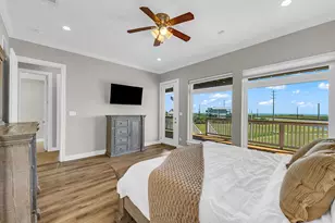 25043 Sausalito Dr, Galveston, TX 77554 - Photo 28