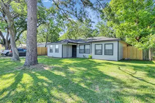 7426 Stephanie Dr, Deer Park, TX 77536 - Photo 2