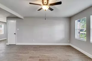 7426 Stephanie Dr, Deer Park, TX 77536 - Photo 6