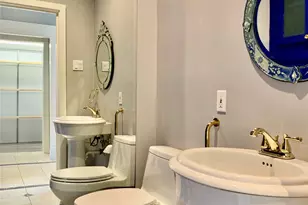 1628 Vassar St, Houston, TX 77006 - Photo 8