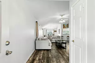 22614 Willow Branch Ln, Tomball, TX 77375 - Photo 6