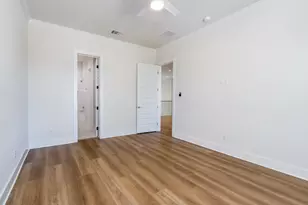 2311 Saxon Dr, Houston, TX 77018 - Photo 22