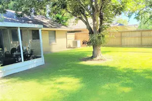 3005 Somerset Ave, Texas City, TX 77590 - Photo 4