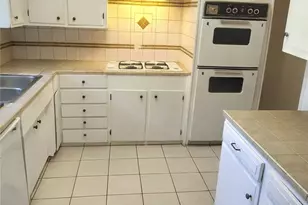 3005 Somerset Ave, Texas City, TX 77590 - Photo 8