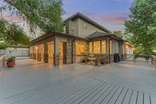 3 Edgewood Dr W, Montgomery, TX 77356 - Photo 2
