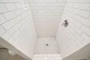 3317 Sampson St, Houston, TX 77004 - Photo 6