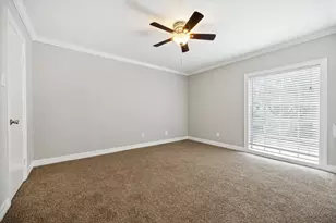 201 Emerson St, Houston, TX 77006 - Photo 8