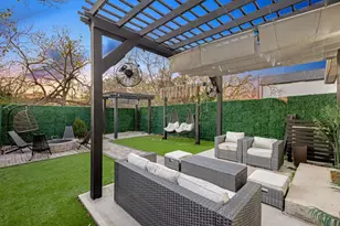 907 Pollard St, Houston, TX 77020 - Photo 30