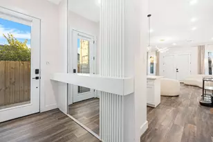 907 Pollard St, Houston, TX 77020 - Photo 4