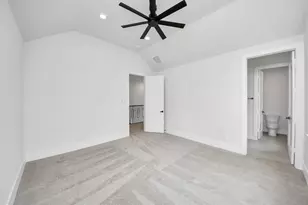 405 Forest Reserve Pl, Houston, TX 77079 - Photo 22