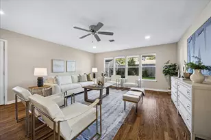 2214 Bron Holly Dr, Houston, TX 77018 - Photo 10