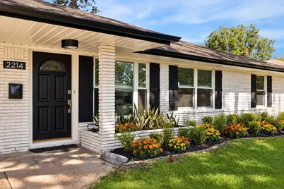 2214 Bron Holly Drive, Houston, TX 77018 - Photo 2