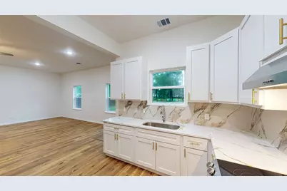 21665 County Road 3749D, Cleveland, TX 77327 - Photo 2