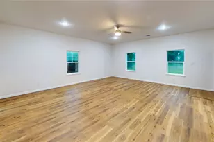 21665 County Rd 3749D, Cleveland, TX 77327 - Photo 6
