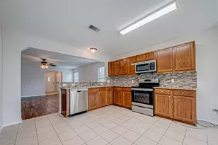 1335 Kane Ct, Rosenberg, TX 77471 - Photo 18