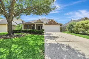 11915 Lois Ln Dr, Pinehurst, TX 77362 - Photo 1