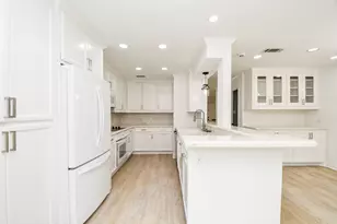 6114 Kirby Dr, Houston, TX 77005 - Photo 14