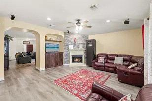 7622 Crestbrook Manor Ln, Cypress, TX 77433 - Photo 16