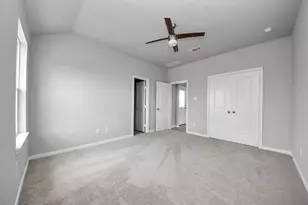 1105 W Bayshore Dr, Palacios, TX 77465 - Photo 34