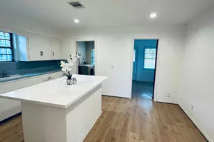 4410 Billingsley St, Houston, TX 77009 - Photo 6