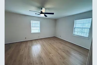 4410 Billingsley Street, Houston, TX 77009 - Photo 8