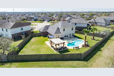 802 Brushfield Court, La Marque, TX 77568 - Photo 38