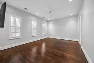 11104 Savannah Woods Ln, Houston, TX 77043 - Photo 18